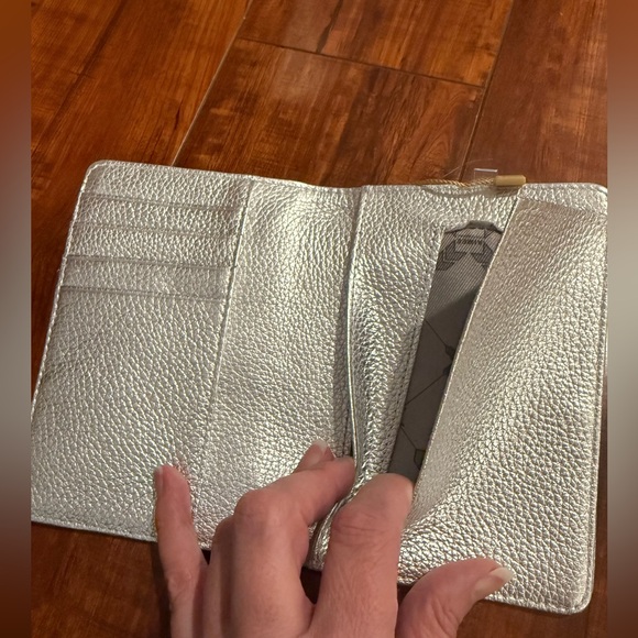 Passport Holder/Wallet - Picture 3 of 4